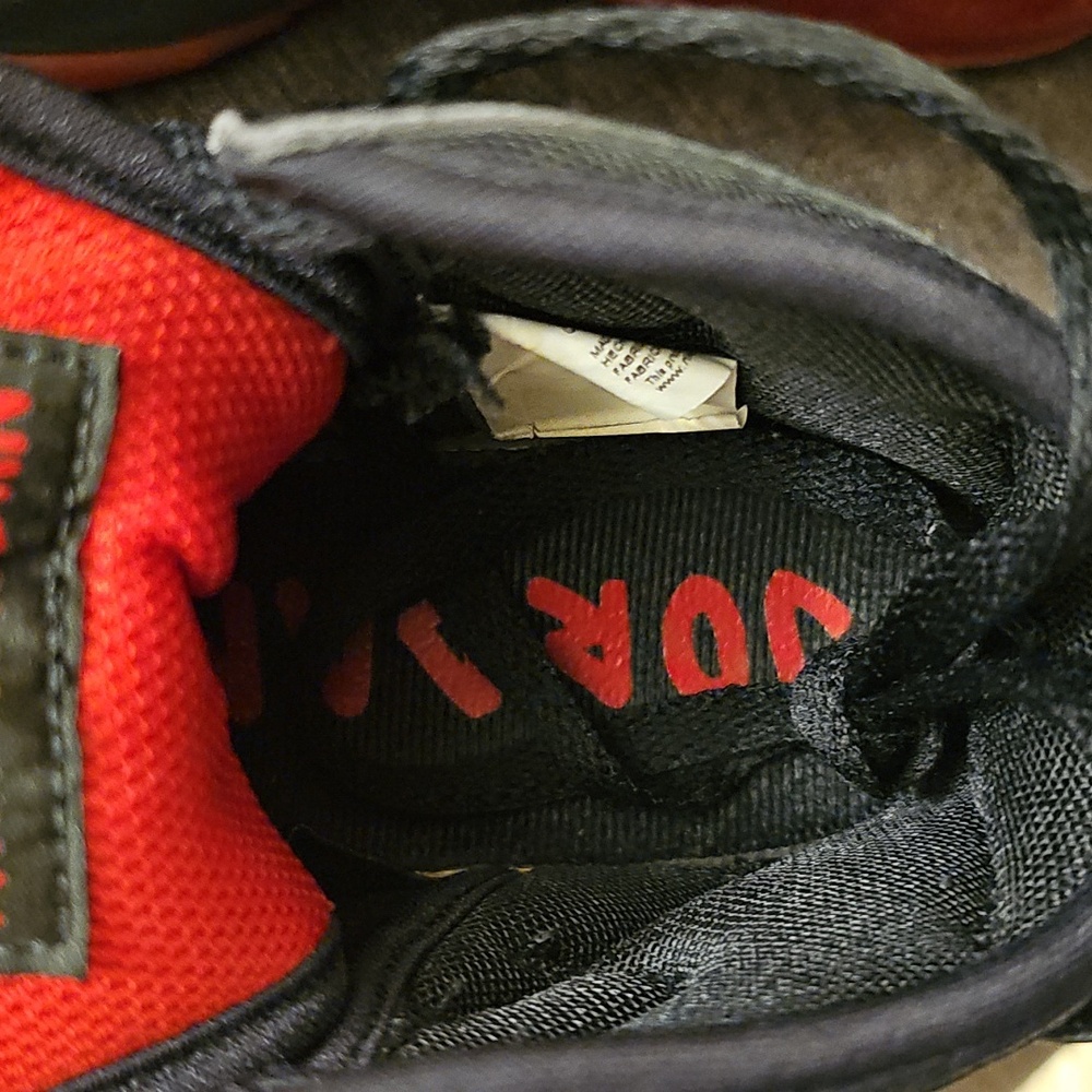 🖤❤️Nike Air Jordan Mars 270 Black and Red Sneakers - Picture 9 of 15